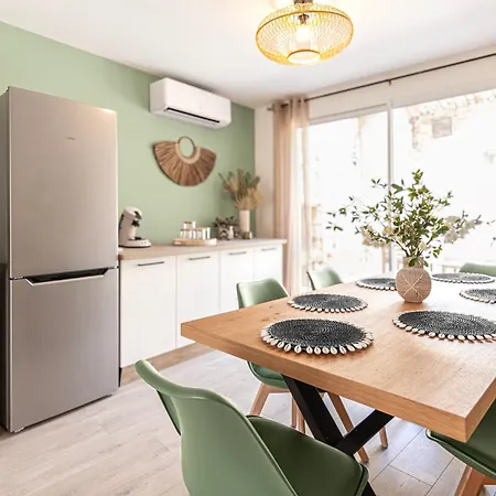 Le Tourmaline Duplex דירה סן-פול-טרואה-שאטו