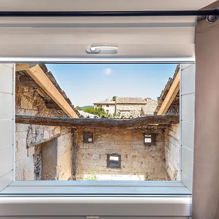 Le Tourmaline Duplex
