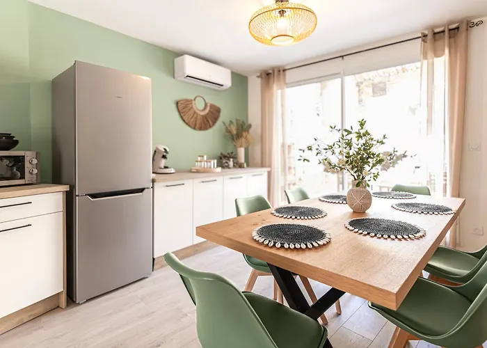 Le Tourmaline Duplex Apartment Saint-Paul-Trois-Chateaux